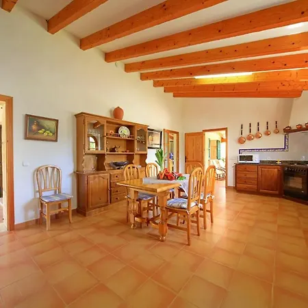 Вилла Catalunya Casas Charming With Pool Walking Distance To Beach! Поланко